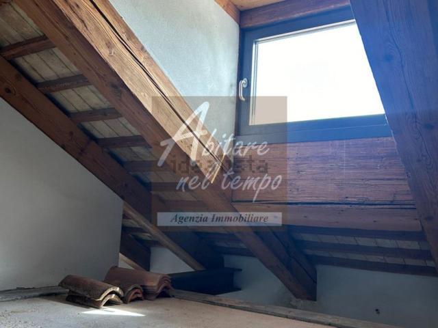 Villetta a schiera in vendita di 130 m² in Via Riva del Grappa