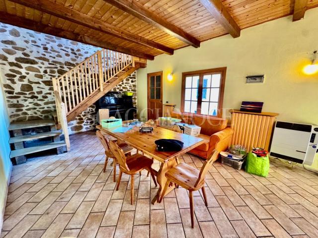 Villetta a schiera in vendita di 130 m² in Via XXV Aprile, 122