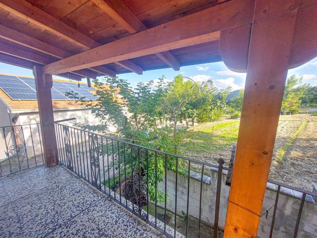 Villetta a schiera in vendita di 130 m² in Contrada Laroma