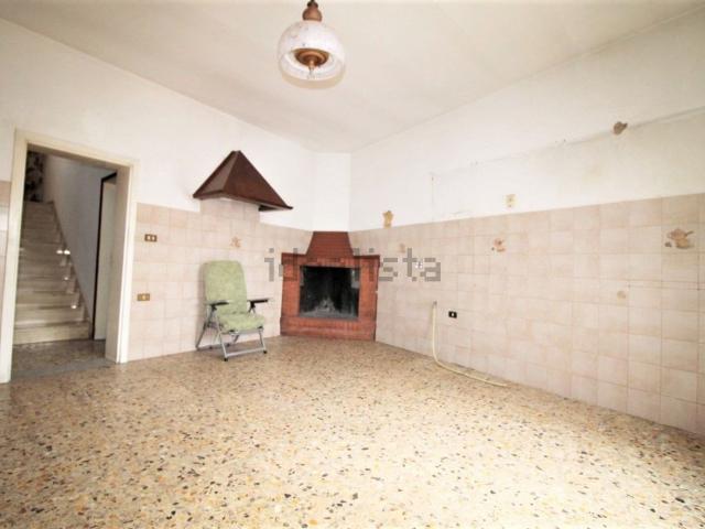 Villetta a schiera in vendita di 130 m² in Frazione Ricasoli