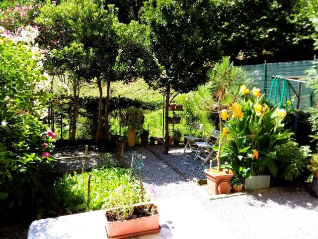 Villetta a schiera in vendita di 131 m² in Via Bartolomeo Parodi, 145