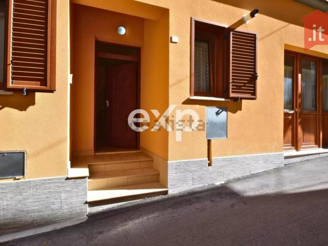 Villetta a schiera in vendita di 131 m² in Vico II Villotta