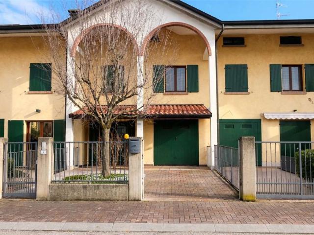 Villetta a schiera in vendita di 132 m²