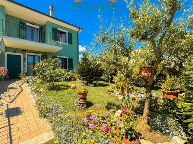 Villetta a schiera in vendita di 132 m²
