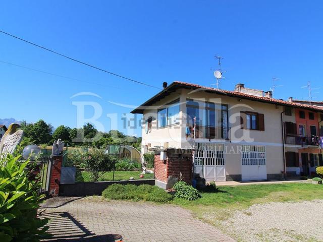 Villetta a schiera in vendita di 132 m² in Via Giacomo Matteotti