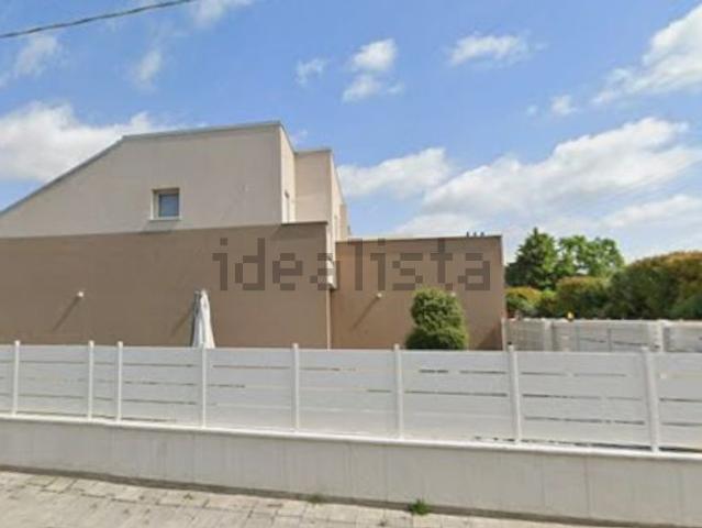 Villetta a schiera in vendita di 133 m² in Via P. Mascagni, 29