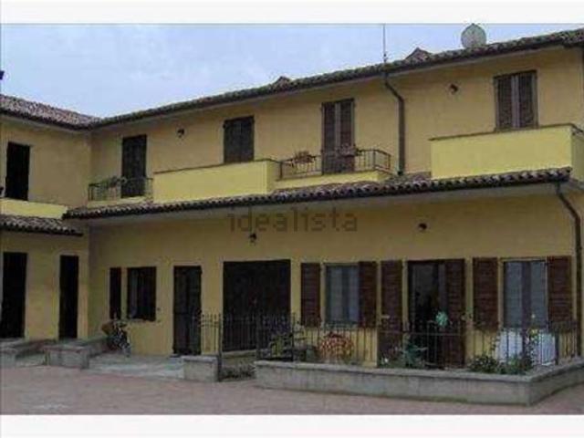 Villetta a schiera in vendita di 134 m² in Via Martiri della Libertà, 6