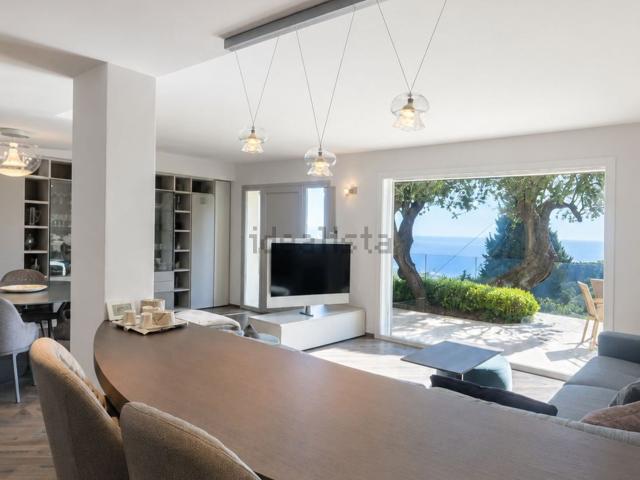 Villetta a schiera in vendita di 134 m² in Via San Leonardo
