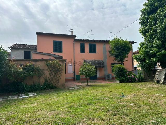 Villetta a schiera in vendita di 134 m² in Strada Statale Fiorentina
