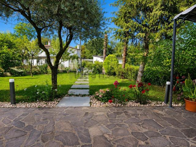 Villetta a schiera in vendita di 135 m²