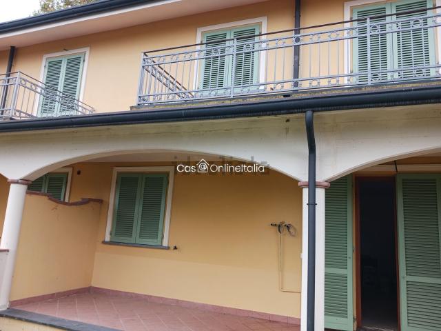 Villetta a schiera in vendita di 135 m² in Via dei Comparini