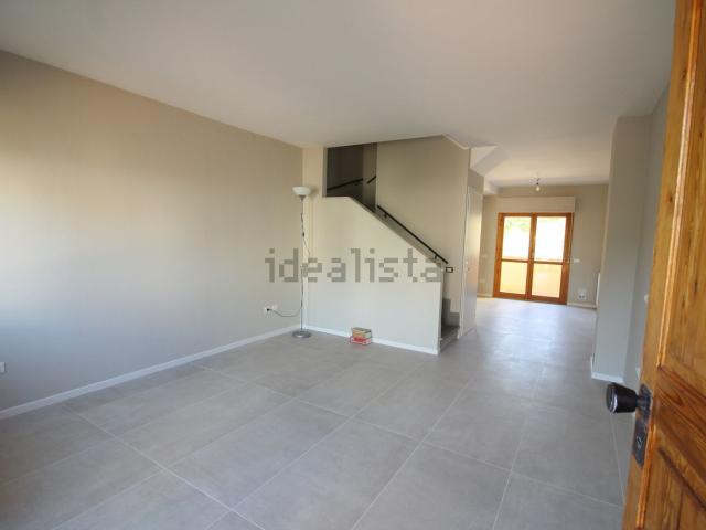 Villetta a schiera in vendita di 135 m² in Via del Virginiolo