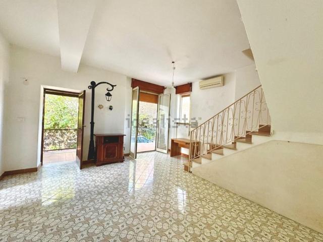 Villetta a schiera in vendita di 135 m² in Via dell&apos Amicizia, 51