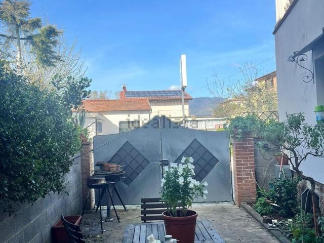 Villetta a schiera in vendita di 135 m² in Via Rodolfo Berretta, 68