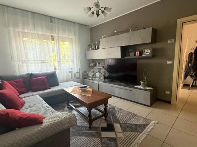 Villetta a schiera in vendita di 135 m² in Via Roma, 100