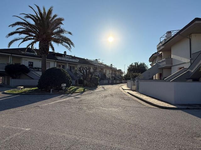 Villetta a schiera in vendita di 135 m² in Via Ravenna