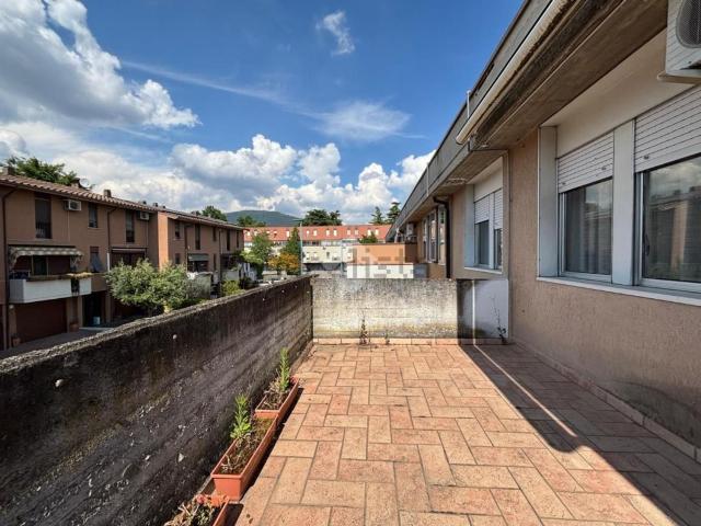 Villetta a schiera in vendita di 135 m² in Via Tiziano, 339
