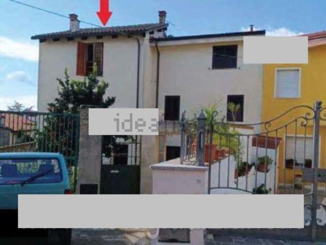 Villetta a schiera in vendita di 136 m² in Via Savoia, 22