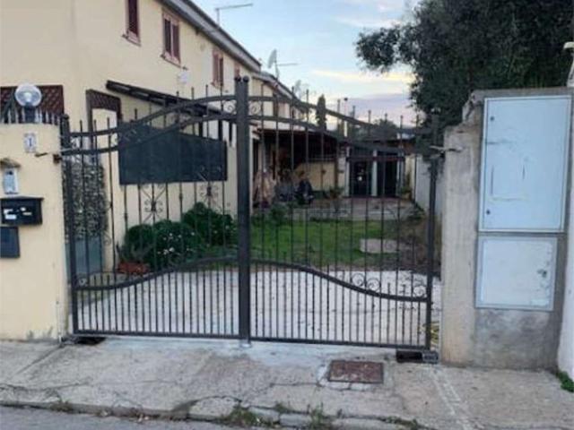 Villetta a schiera in vendita di 137 m² in Via Barcellona