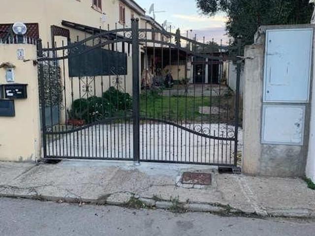 Villetta a schiera in vendita di 137 m² in Via Barcellona