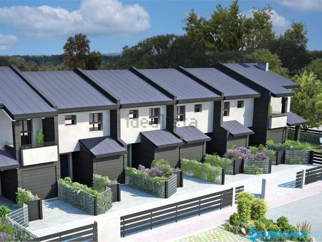 Villetta a schiera in vendita di 137 m² in Via Budrione Migliarina Parte Est