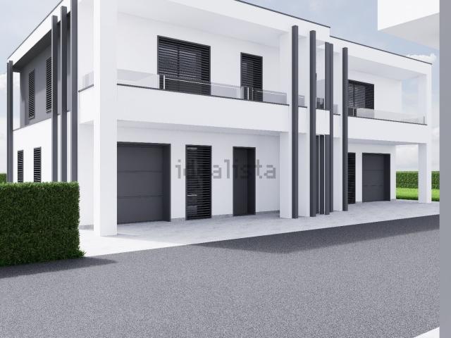 Villetta a schiera in vendita di 137 m² in Via Lago di Lugano