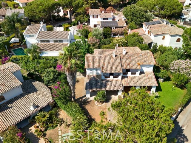 Villetta a schiera in vendita di 138 m² in Via Volturno, 67