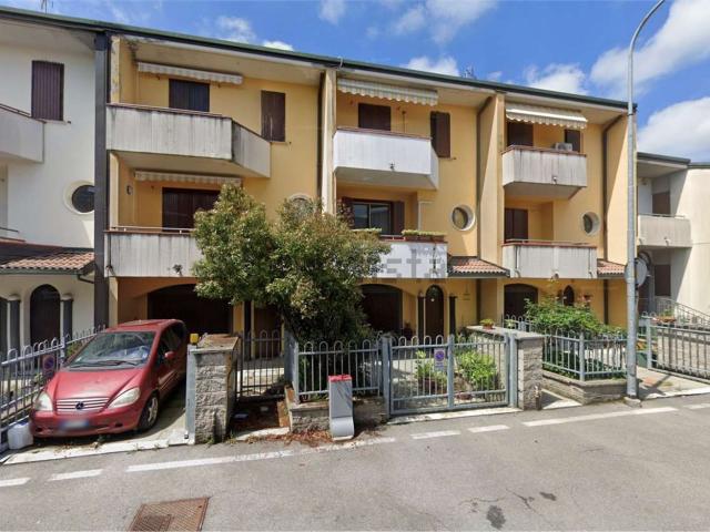Villetta a schiera in vendita di 139 m² in Via del Novelletto, 7