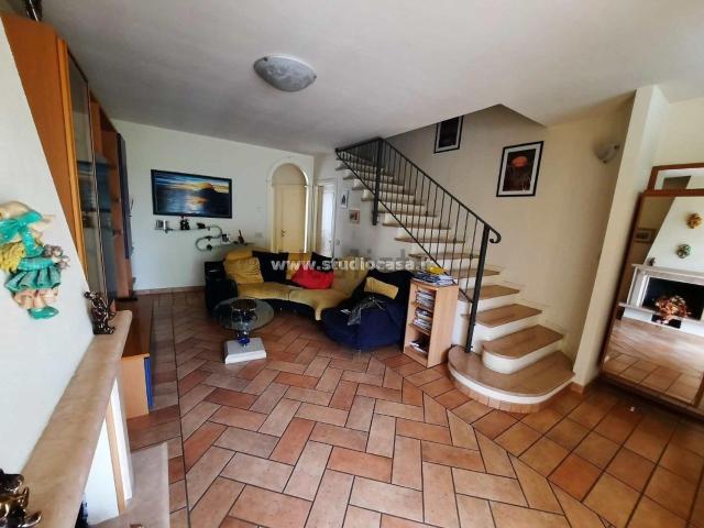 Villetta a schiera in vendita di 140 m²