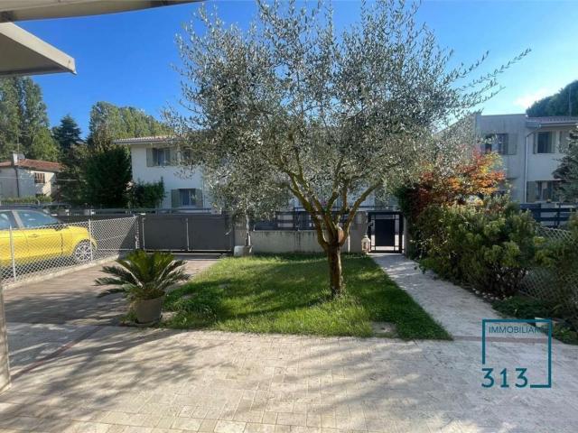 Villetta a schiera in vendita di 140 m²