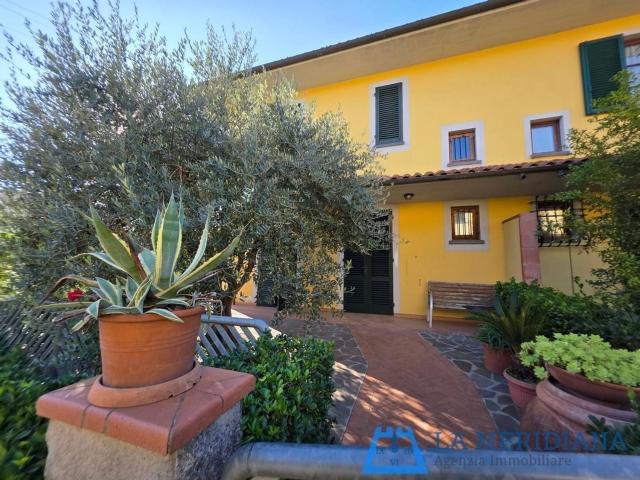 Villetta a schiera in vendita di 140 m²