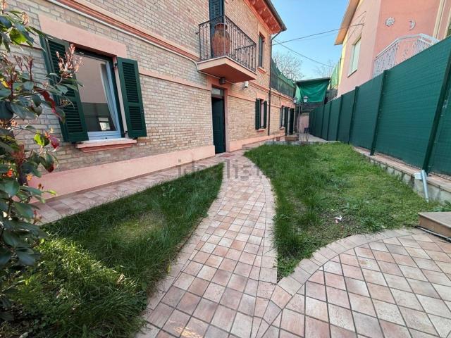 Villetta a schiera in vendita di 140 m² in Via Capparuccia, 12