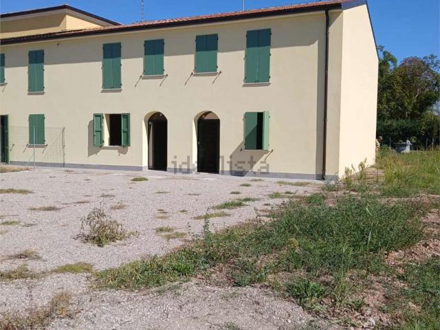 Villetta a schiera in vendita di 140 m² in Via Aldo Moro