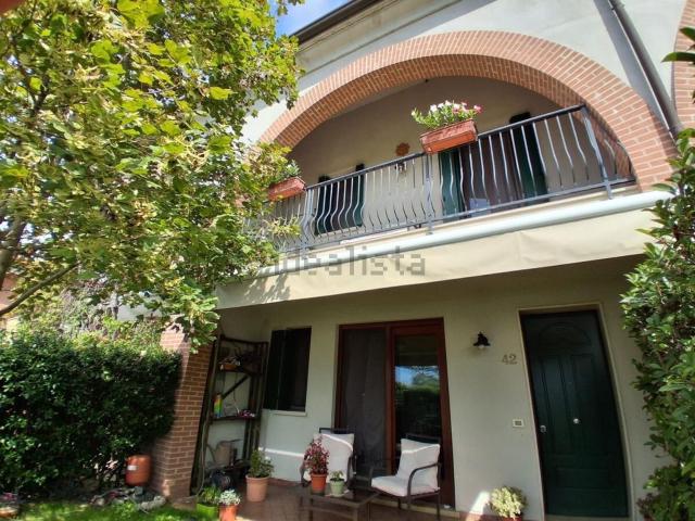 Villetta a schiera in vendita di 140 m² in Via Borgata Volto