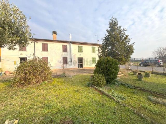 Villetta a schiera in vendita di 140 m² in Via Barbere, 14