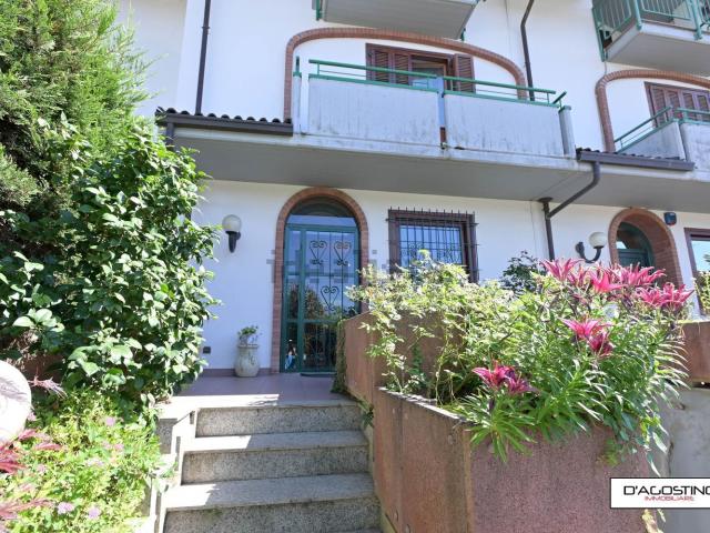 Villetta a schiera in vendita di 140 m² in Via Beato Bonifacio da Rivarolo, 28