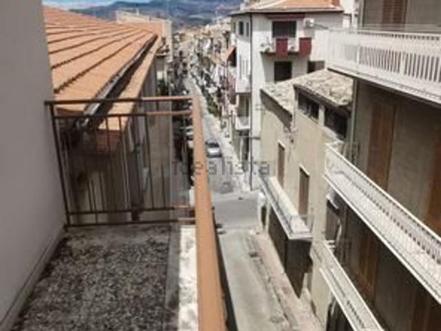 Villetta a schiera in vendita di 140 m² in Via Bellini