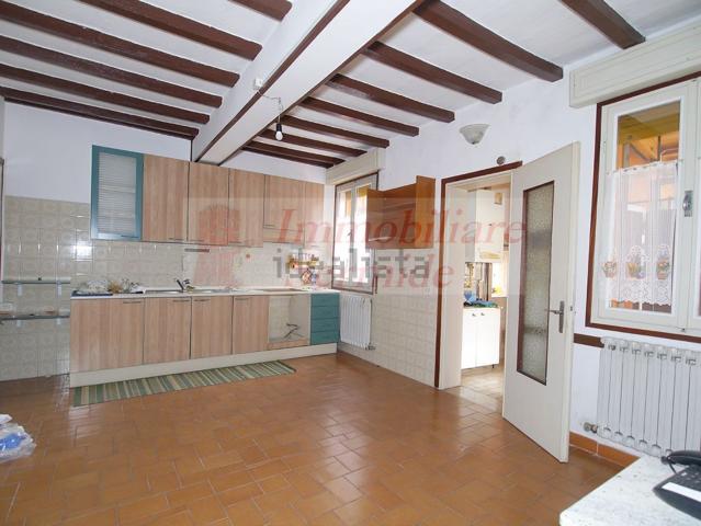 Villetta a schiera in vendita di 140 m² in Via Garibaldi