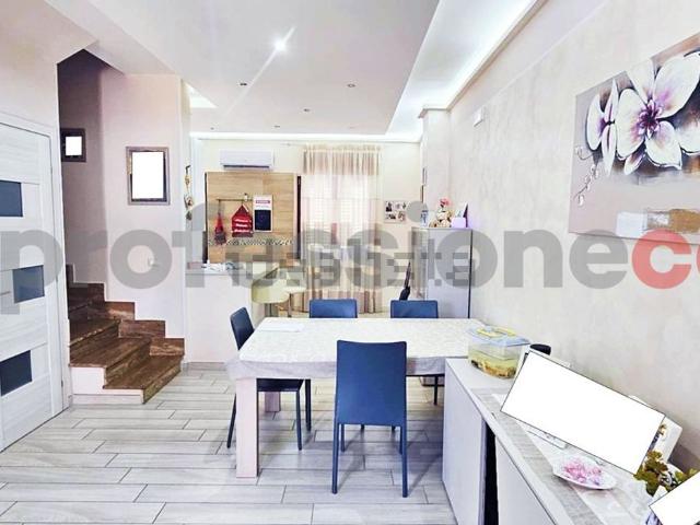 Villetta a schiera in vendita di 140 m² in Via Genova, 3