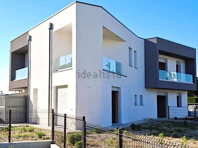 Villetta a schiera in vendita di 140 m² in Via Don C. Pellizzari, 4