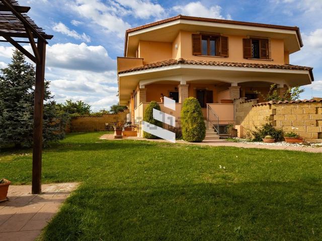 Villetta a schiera in vendita di 140 m² in Via dei Gerani