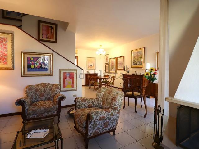 Villetta a schiera in vendita di 140 m² in Via Orsmida Rosada, 20