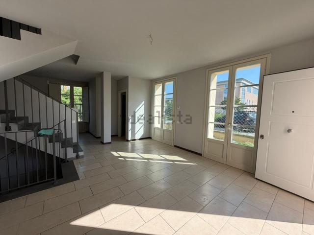 Villetta a schiera in vendita di 140 m² in Via Montalese, 105