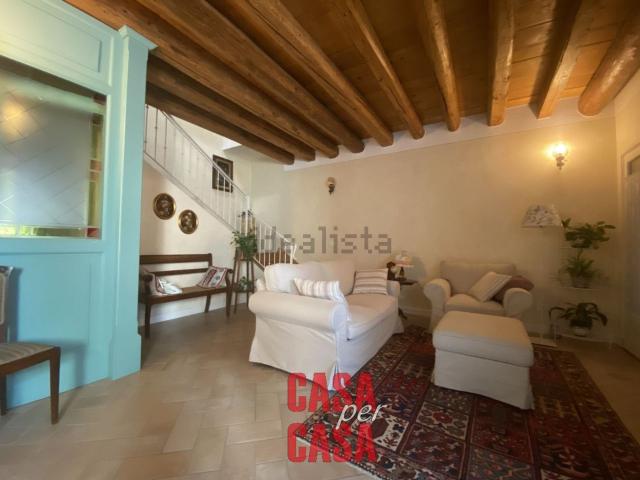 Villetta a schiera in vendita di 140 m² in Via Sabina