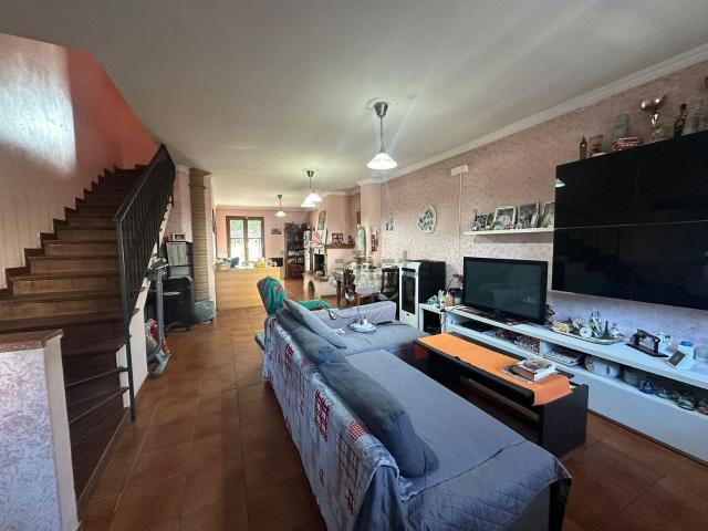 Villetta a schiera in vendita di 140 m² in Via Padre Antonio Cocchi, 63