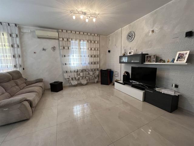 Villetta a schiera in vendita di 140 m² in Via Pegorina