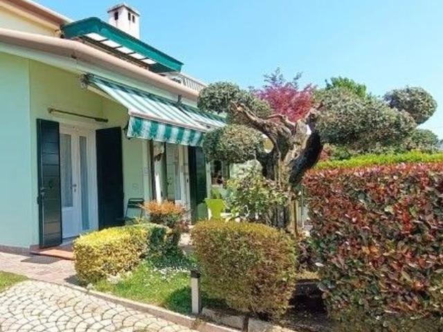 Villetta a schiera in vendita di 140 m² in Via Tiepolo, 1