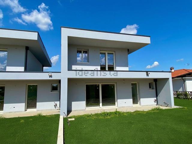 Villetta a schiera in vendita di 140 m² in Viale delle Repubblica