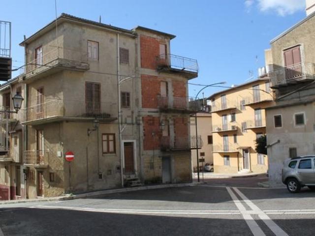 Villetta a schiera in vendita di 140 m² in Largo San Gaetano