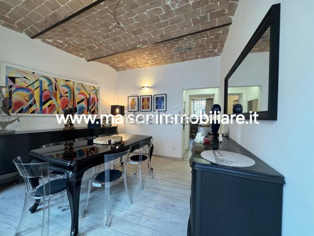 Villetta a schiera in vendita di 140 m² in Piazza dei Partigiani